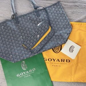 <SOLD> Goyard St. Louis PM Grey